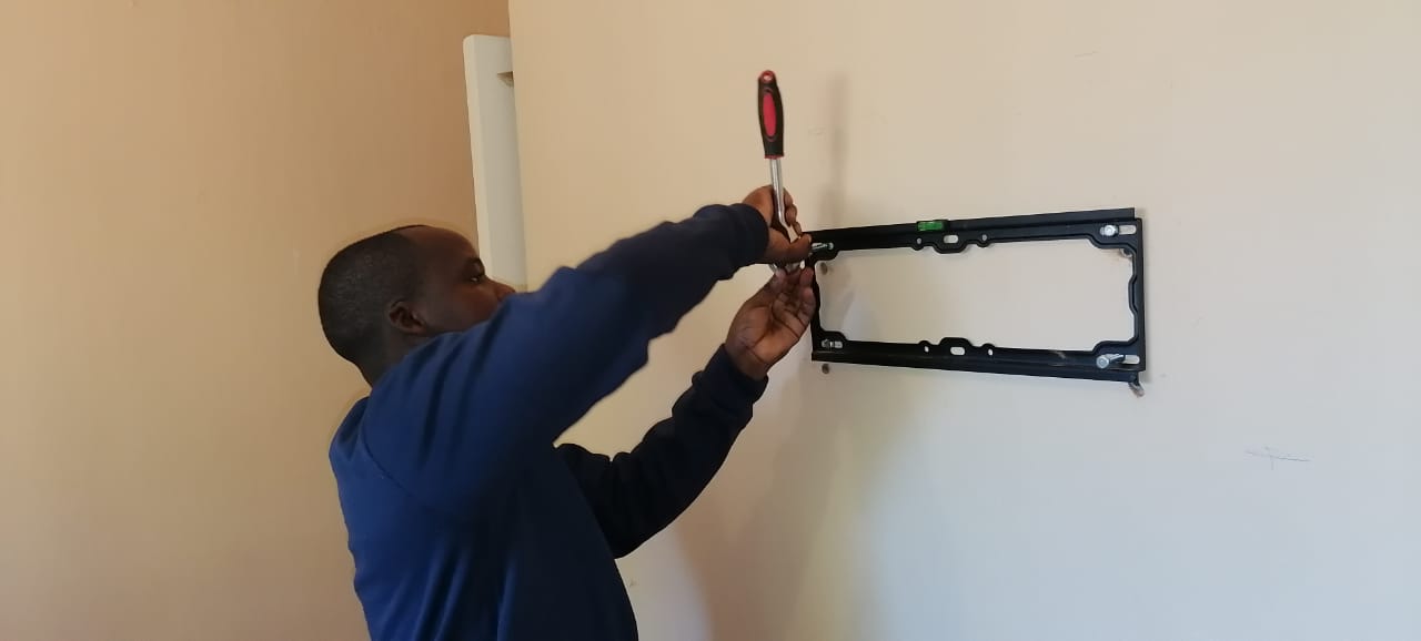 Thabani DStv (2)
